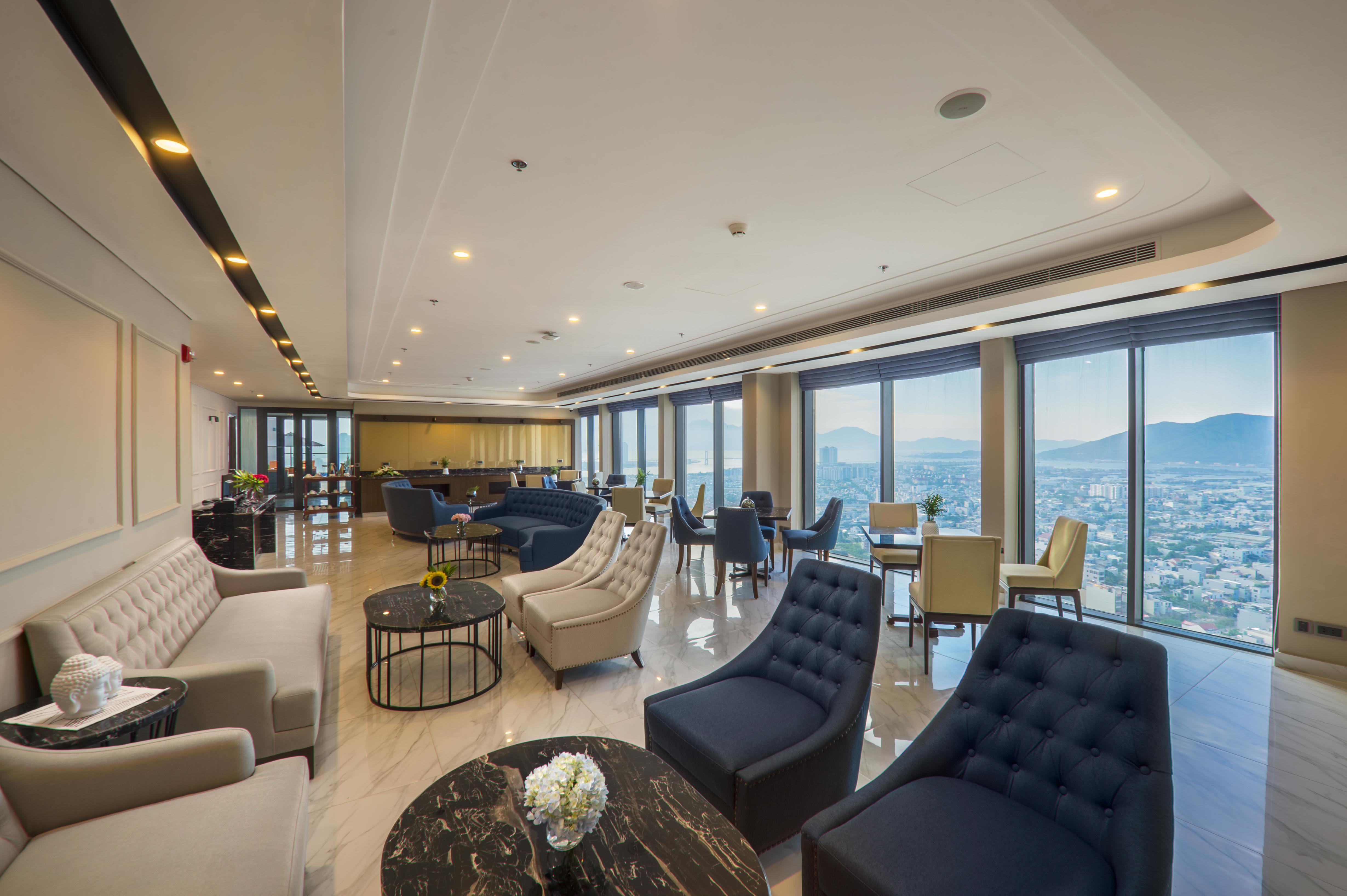 Altara Suites Da Nang By Ahg Εξωτερικό φωτογραφία