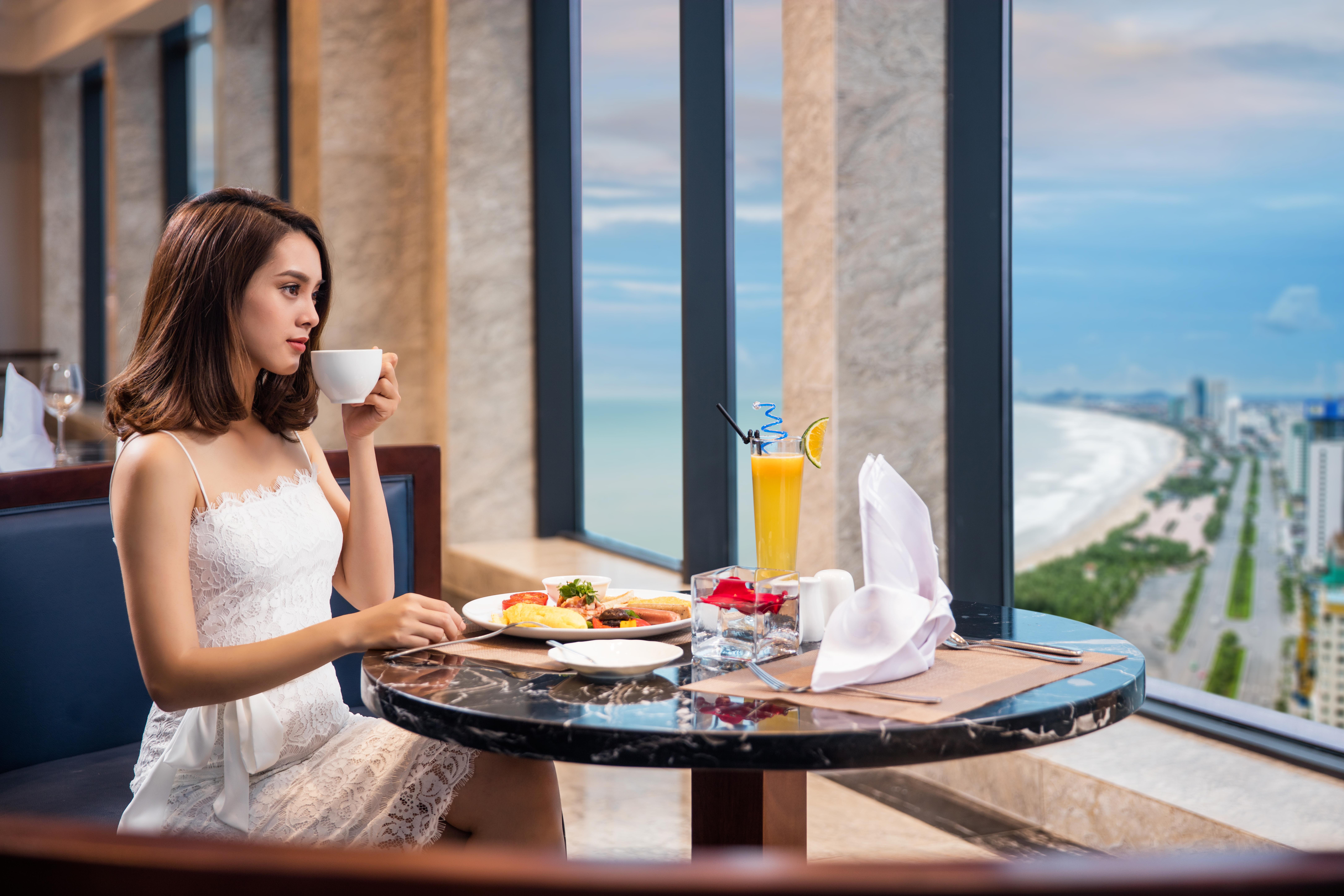 Altara Suites Da Nang By Ahg Εξωτερικό φωτογραφία