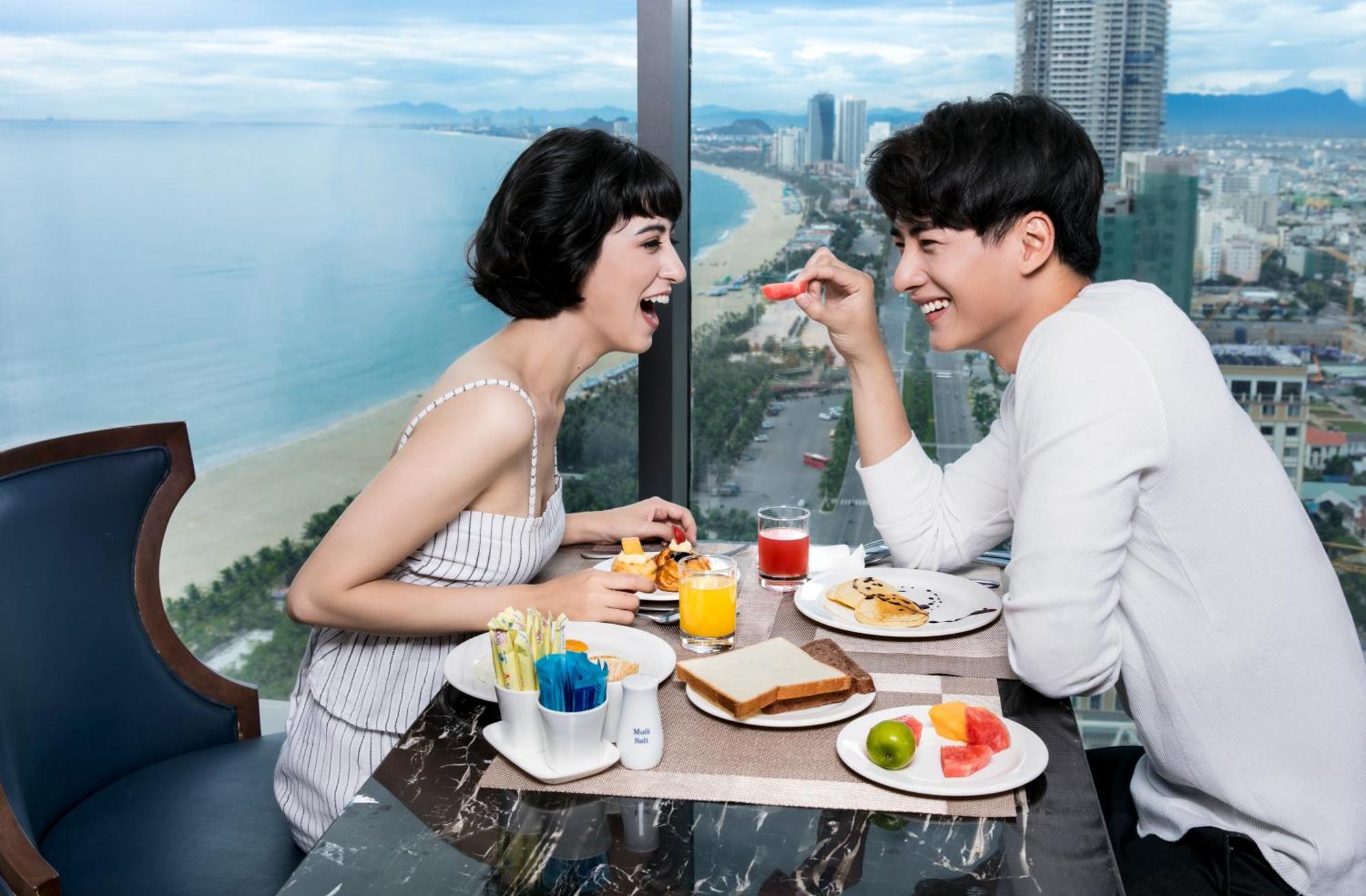 Altara Suites Da Nang By Ahg Εξωτερικό φωτογραφία
