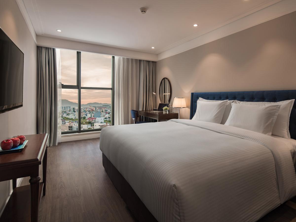 Altara Suites Da Nang By Ahg Εξωτερικό φωτογραφία